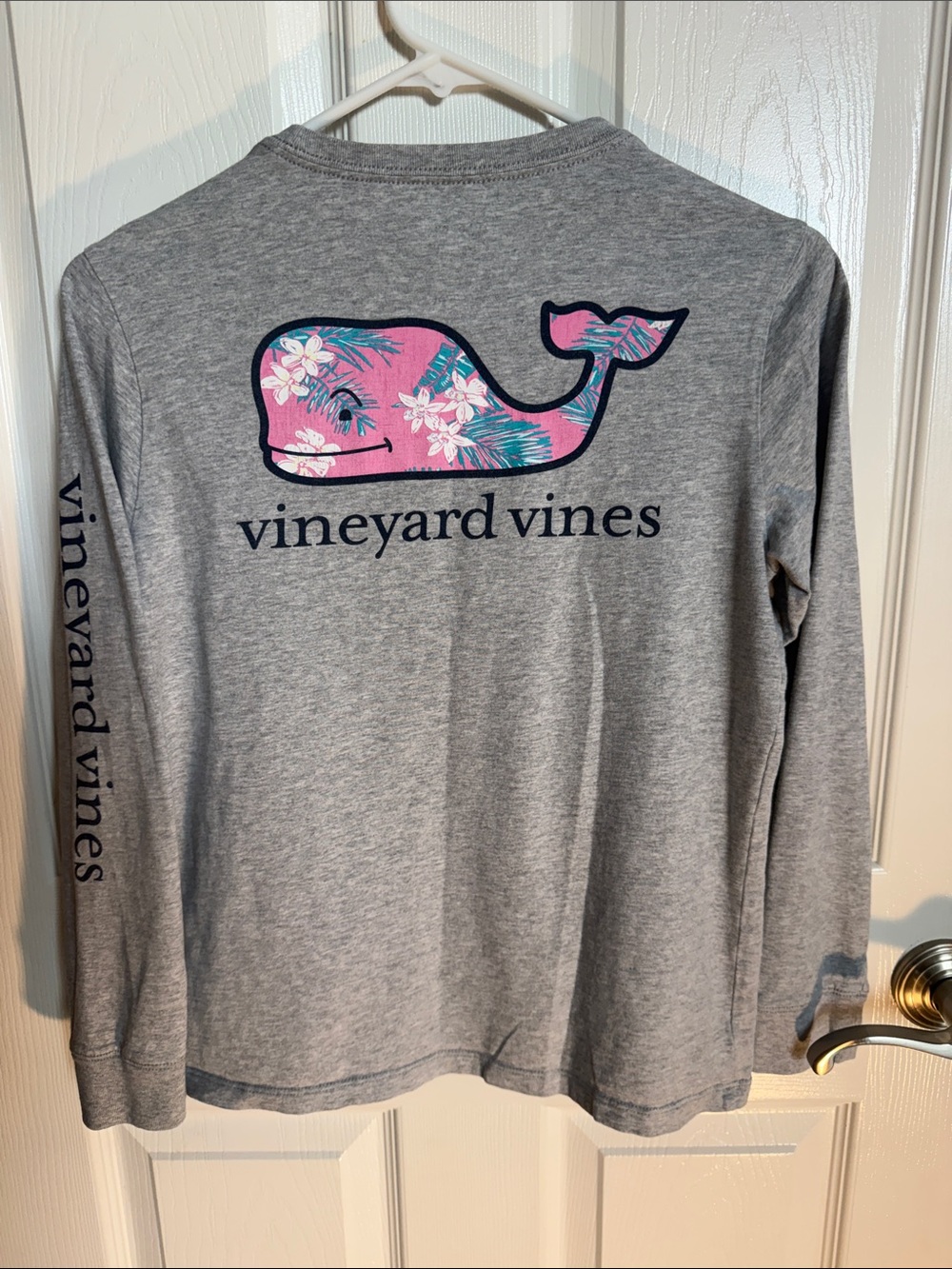 Vineyard Vines Youth (Sz Medium) Gray Long-Sleeve Tee with Pink Floral Whale